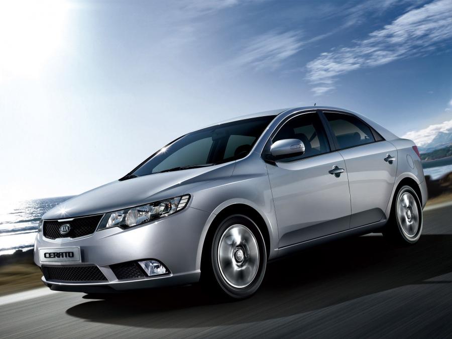  Kia Cerato 2009 года  (фото 12 из 15)